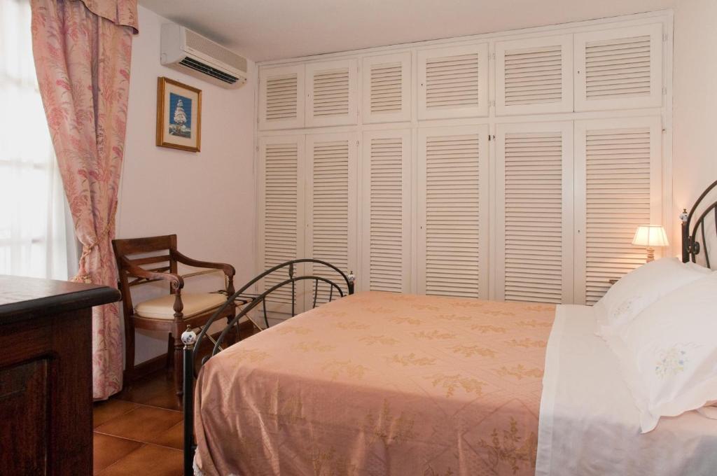 Bed&Breakfast Chiara Olbia Zimmer foto